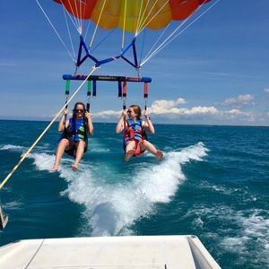 Meet your Posher, Dana